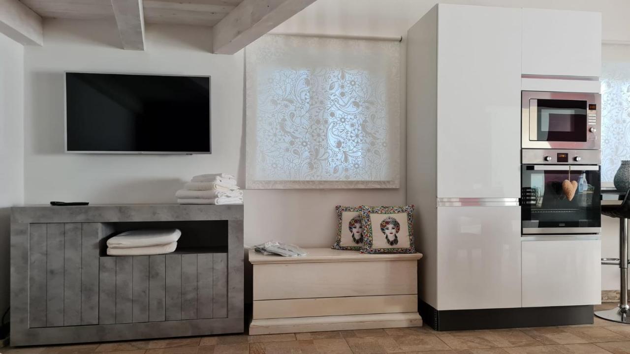 Dependance Oscar Apartment Carrozziere Fonte Ciane ภายนอก รูปภาพ